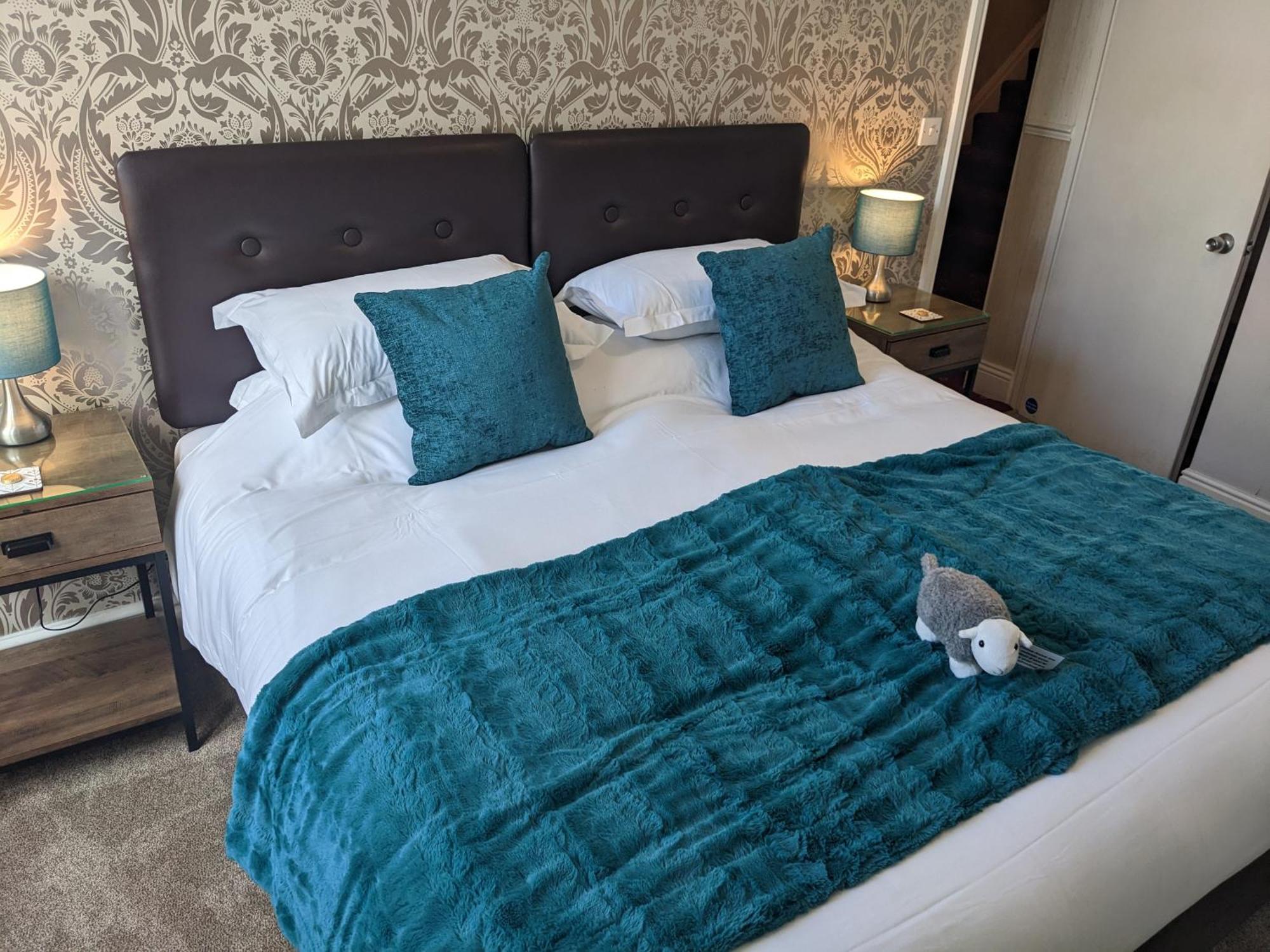 كيسويك Avondale Guest House المظهر الخارجي الصورة